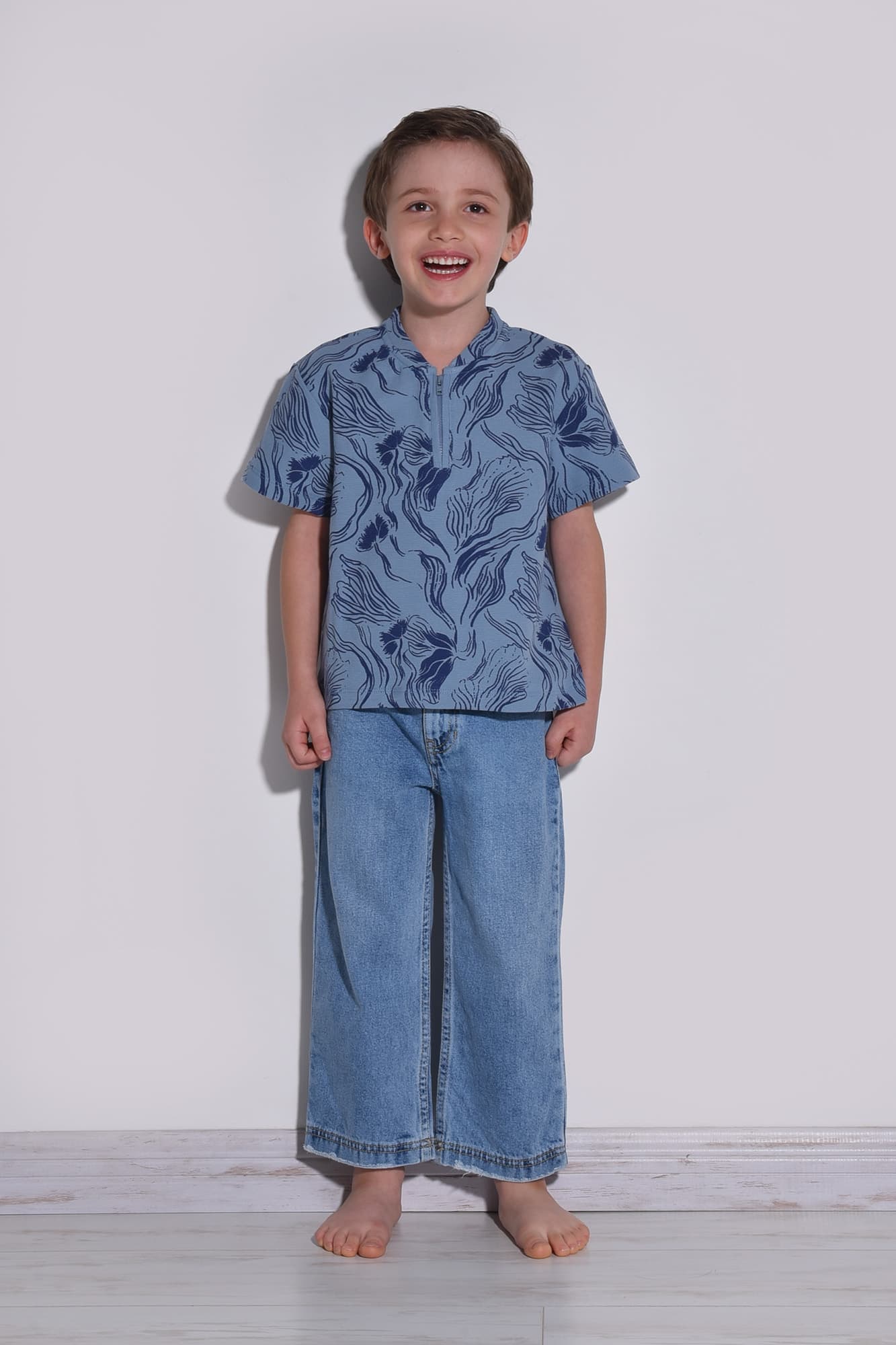 تیشرت آستین کوتاه طرحدار