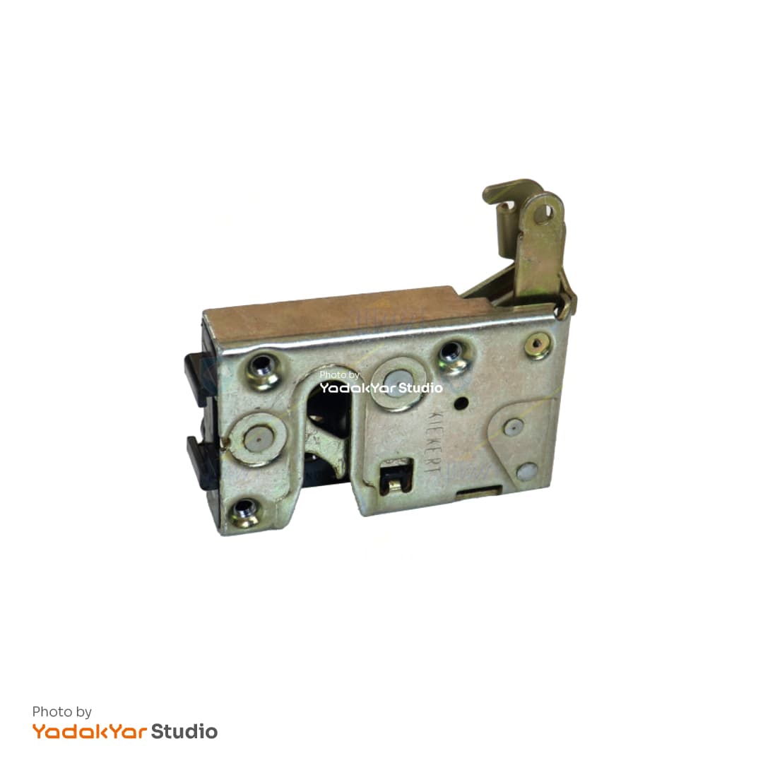 قفل درب جلو راست با متعلقات (داخلی سازی) تارا ایساکو