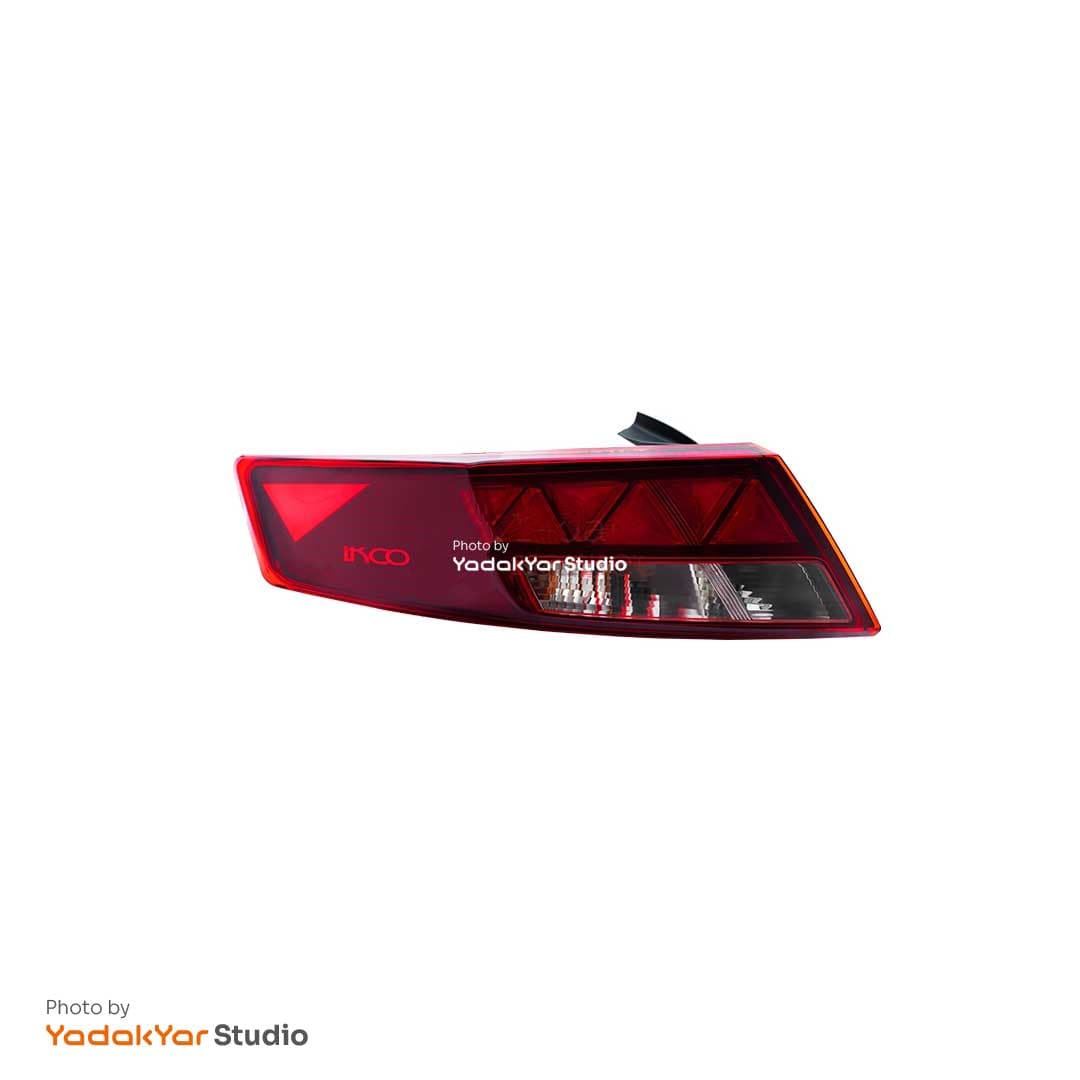 چراغ عقب چپ روی گلگیر تارا مدرن