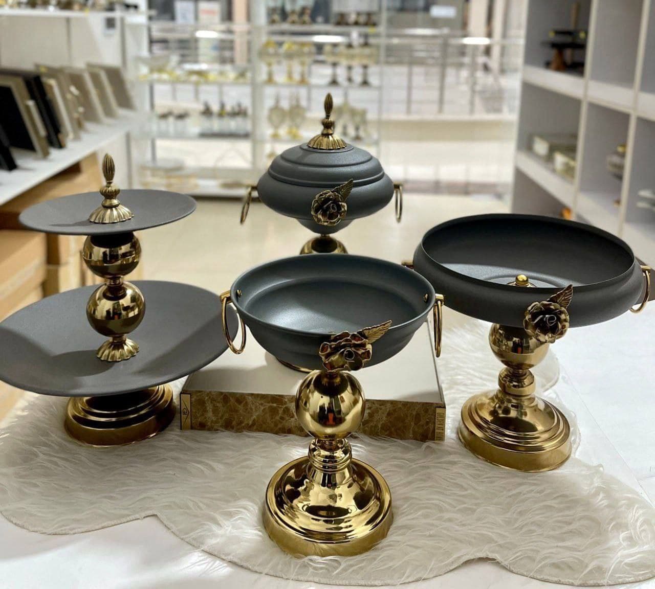 سرویس ظروف پذیرایی رز رنگ ثابت 5 سال ضمانت رنگ