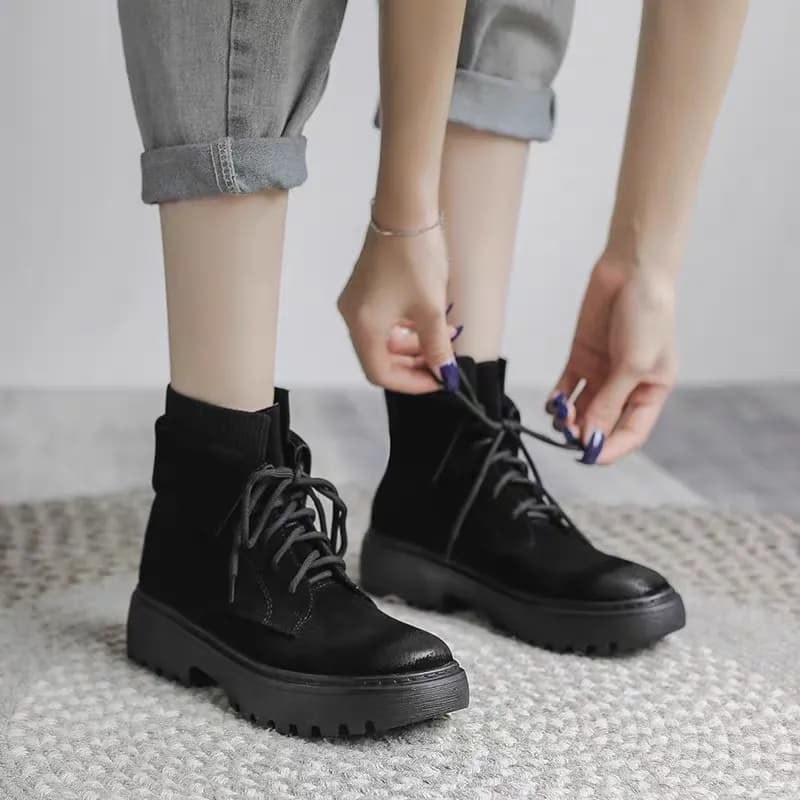 نیم بوت چرم زنانه کد 1479