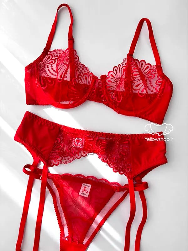 ست شورت و سوتین سه تیکه گیپوری قرمز ژینا کد 25172