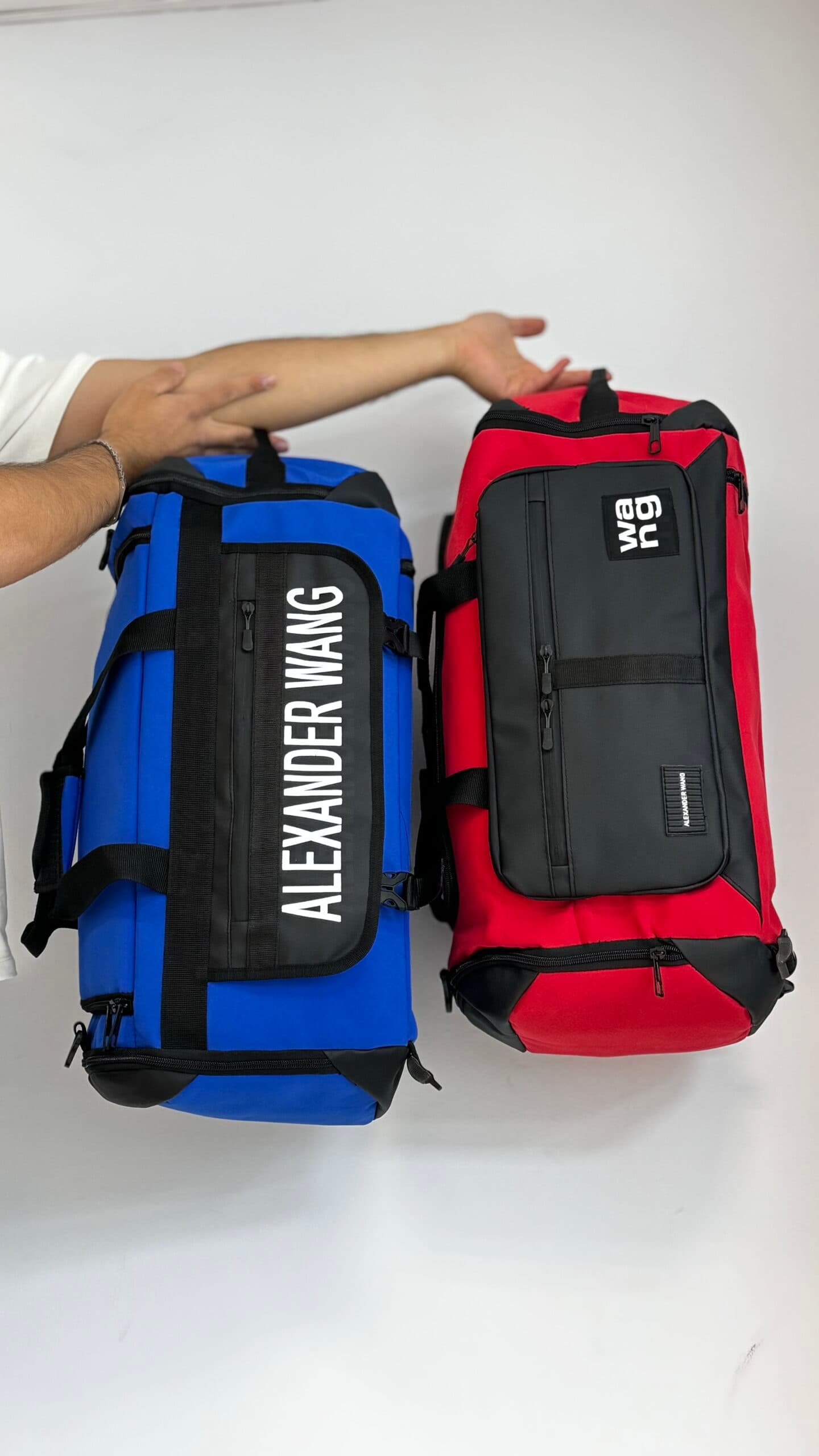 ساک ورزشی و مسافرتی سه کاره کد 8025