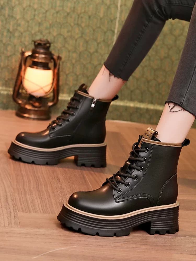 نیم بوت لژدار زنانه کد 2096