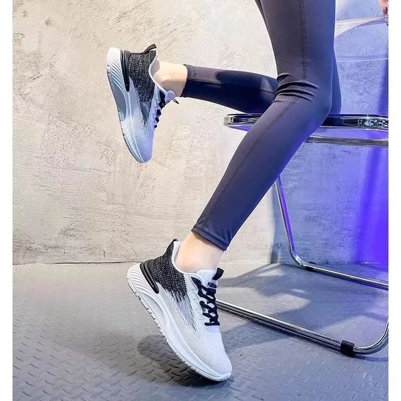 کفش ورزشی زنانه و دخترانه کد 3260