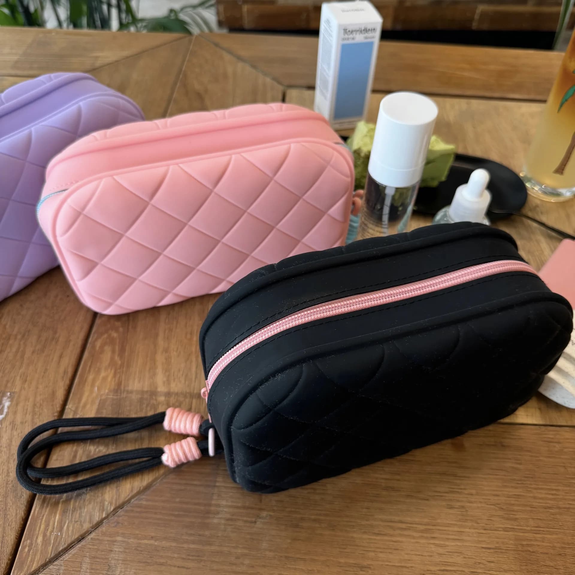 کیف لوازم آرایش دخترانه و زنانه کد 2975