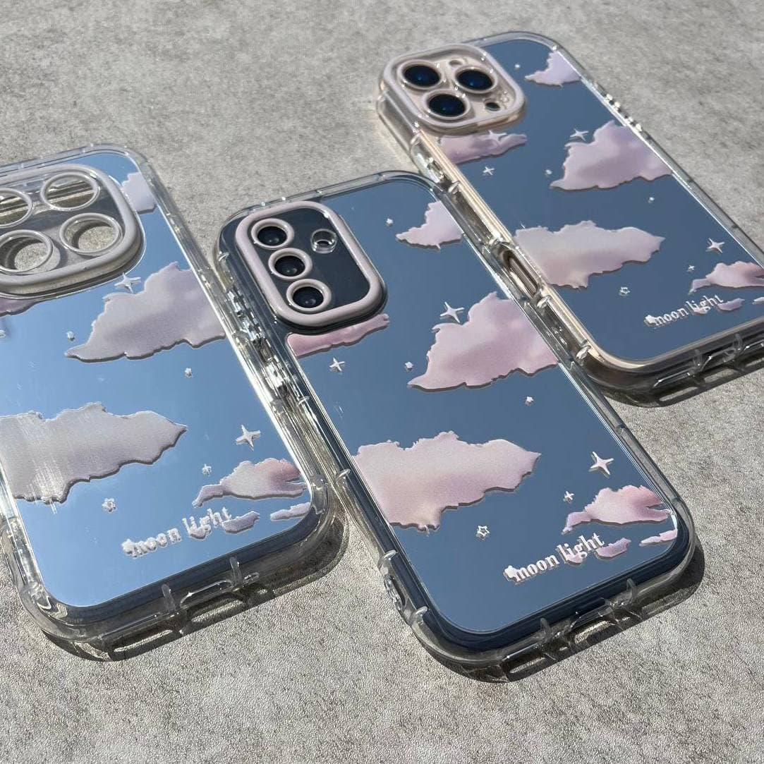 قاب آیینه ای ابر