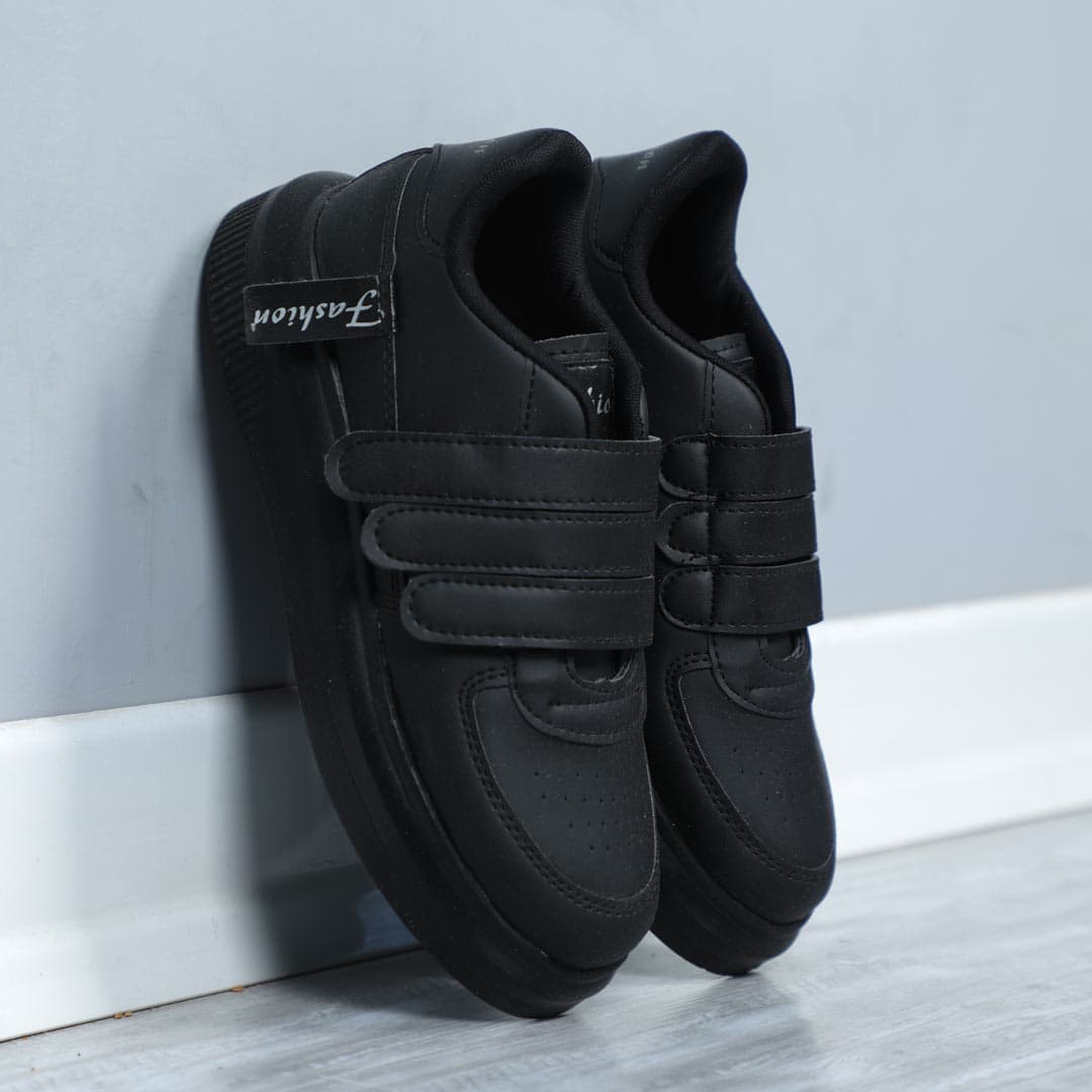 کتونی دخترانه سه چسب مشکی تمام