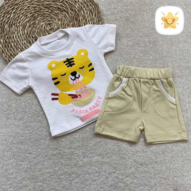 تیشرت شلوارک نوزادی طرح ببر کوچولو