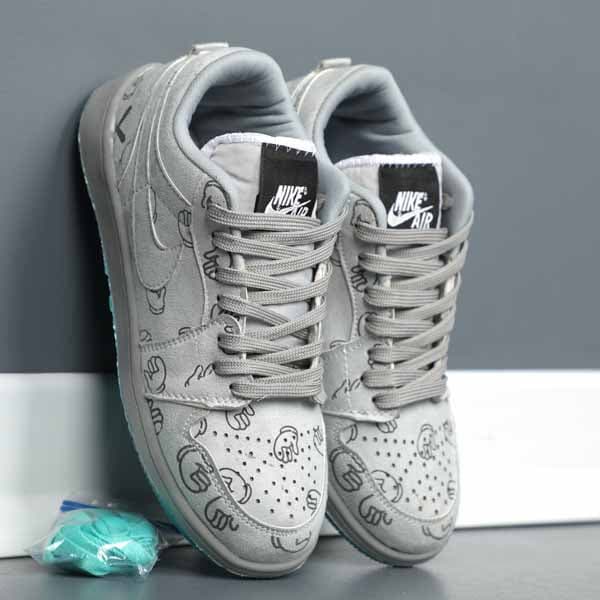 کتونی اسپرت نایک کاز طووسی روشن سورنا