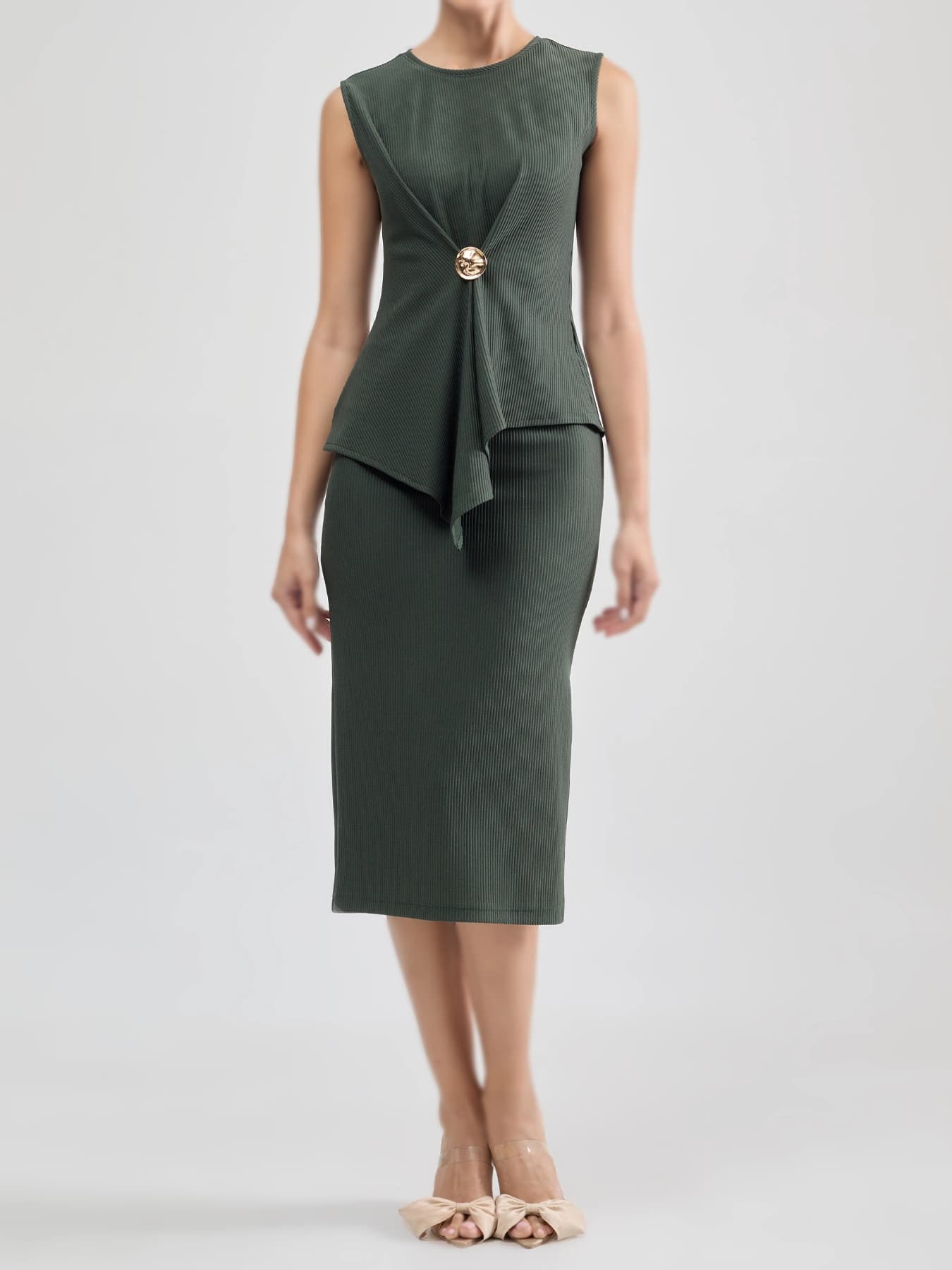 ست بلوز و دامن سبز آستین حلقه ای