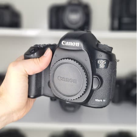 دوربین عکاسی کانن (دست دوم) Canon EOS 5D Mark III Body