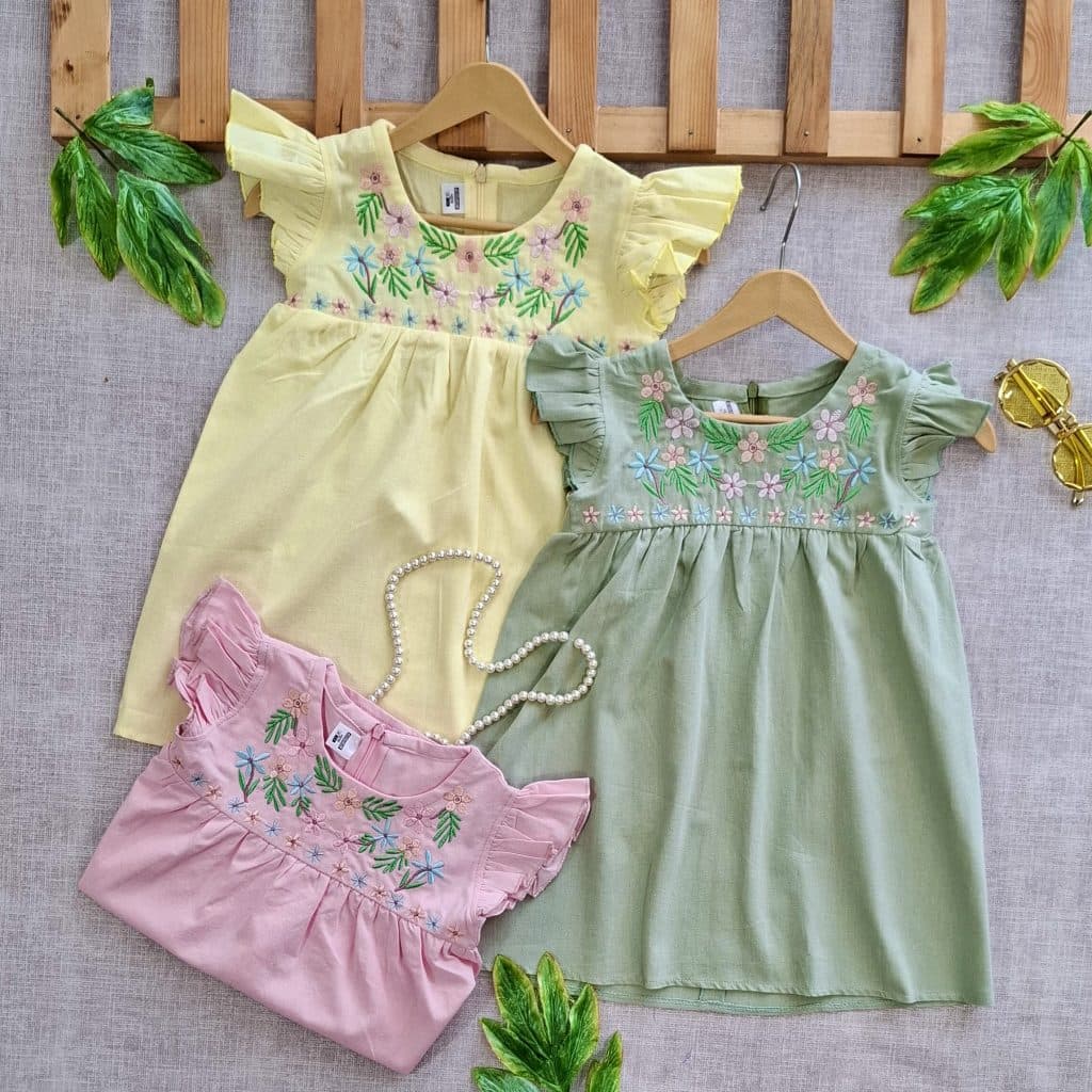 پیراهن گلدوزی پاستلی