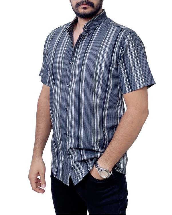 پیراهن مردانه آستین کوتاه مشکی طوسی راه راه دیورسو Diverso کد 4740