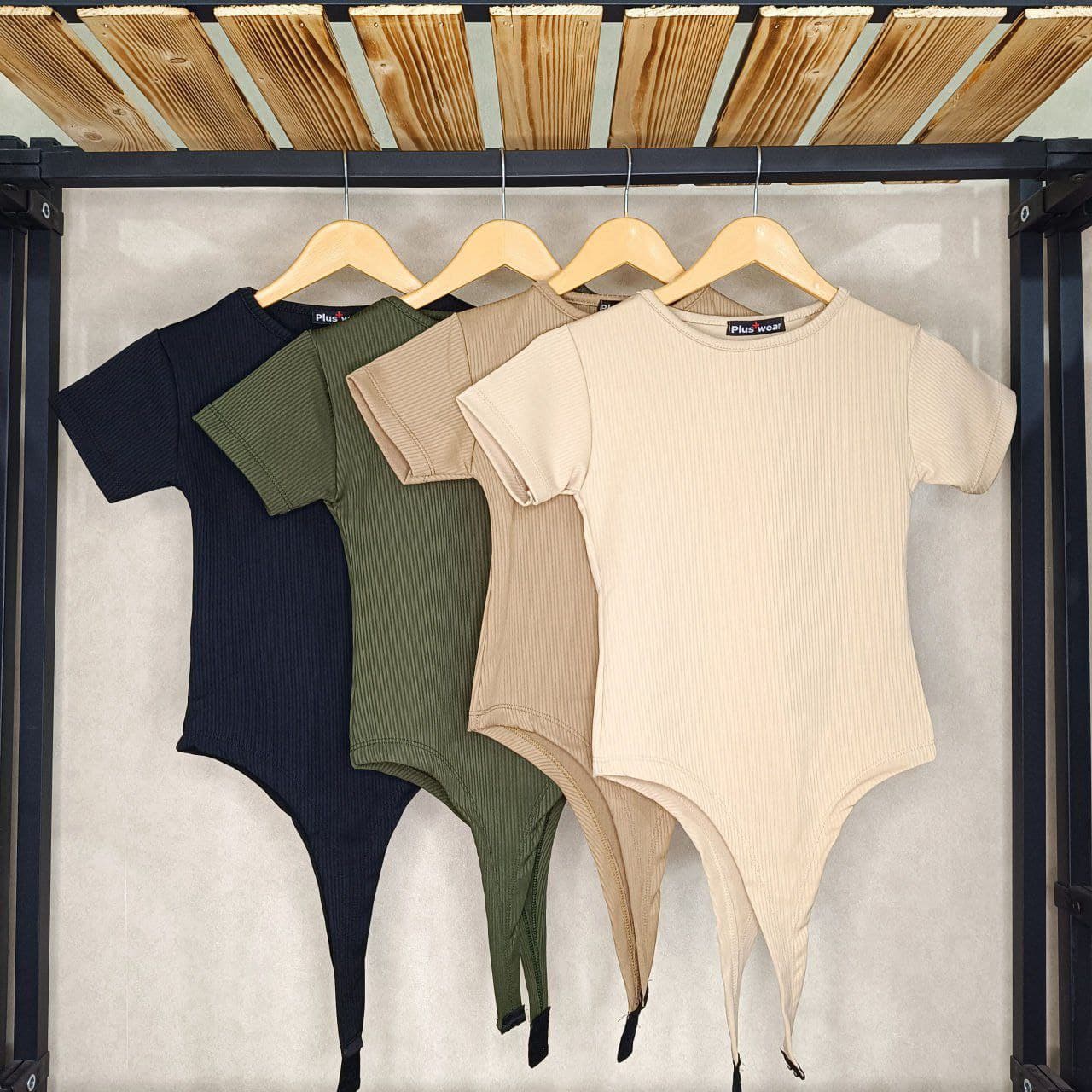 بادی بیسیک تسلا کد 7383