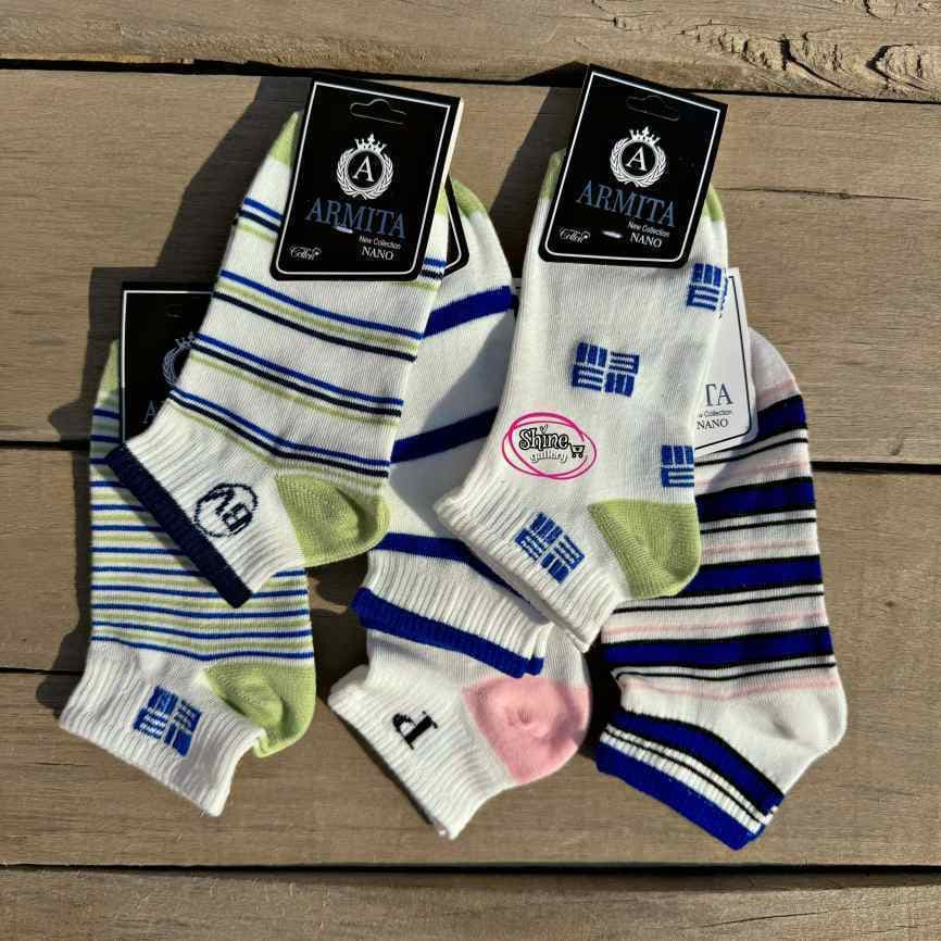 جوراب بچگانه