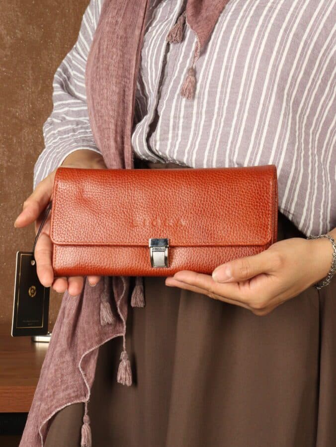 کیف دستی زنانه چرم طبیعی فلوتر بیورا مدل kz02