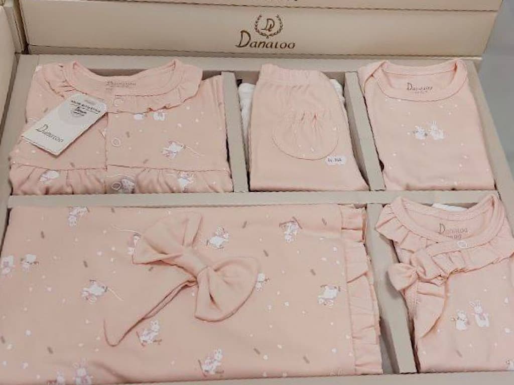 ست بیمارستانی 13 تکه نوزادی طرح خرگوش برفی دانالو Danaloo