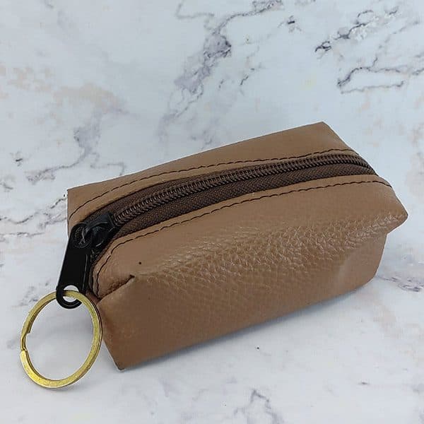 کیف هندزفری و شارژر طرح چرمی رنگ کرم تیره کد CBP-139