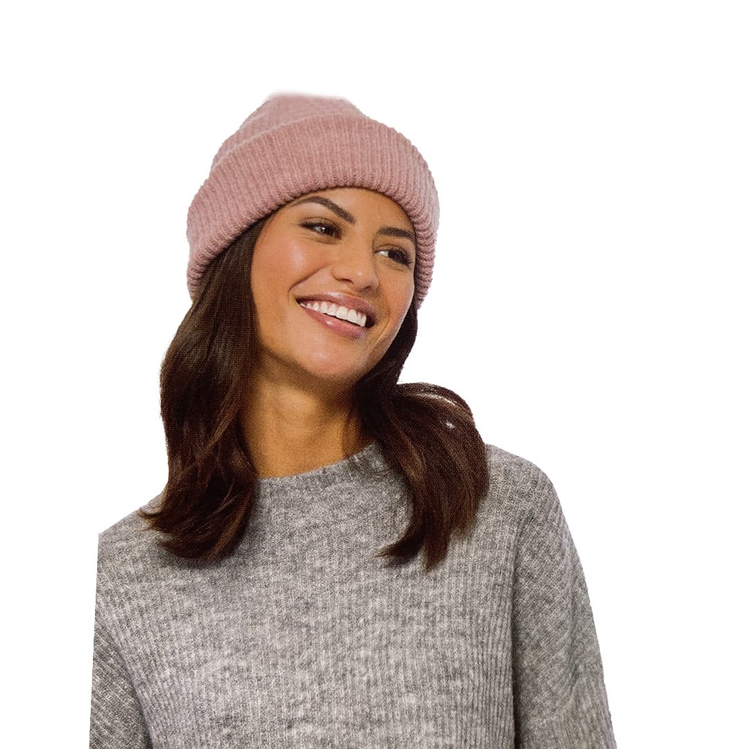 کلاه بافت زنانه برند i am کد b3301