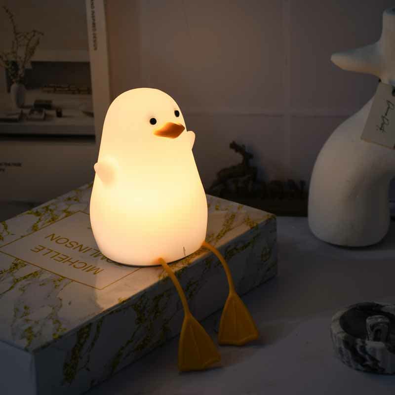 چراغ خواب سیلیکونی طرح اردک نشسته