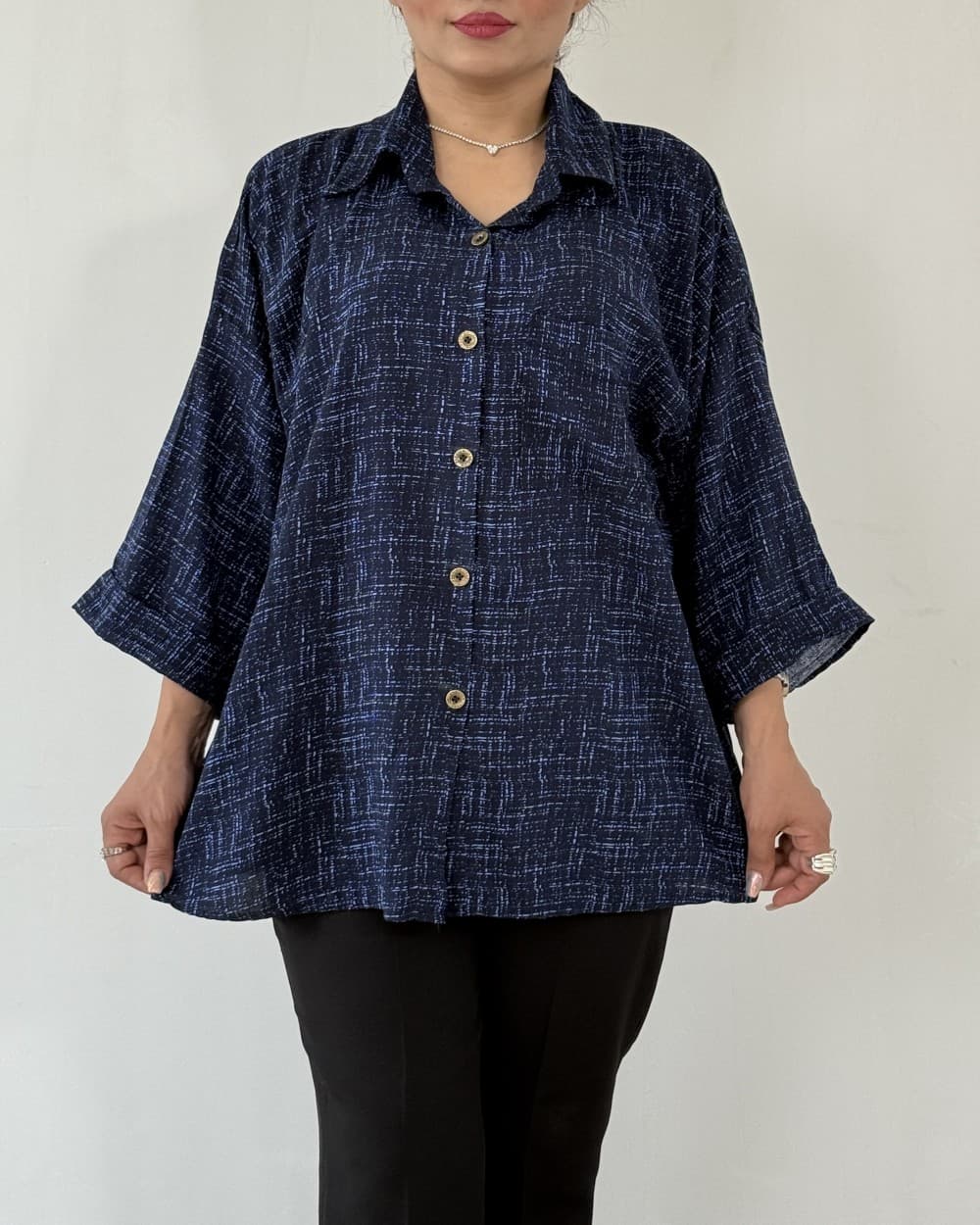 شومیز مانتویی بهنوش _ کد محصول 1312