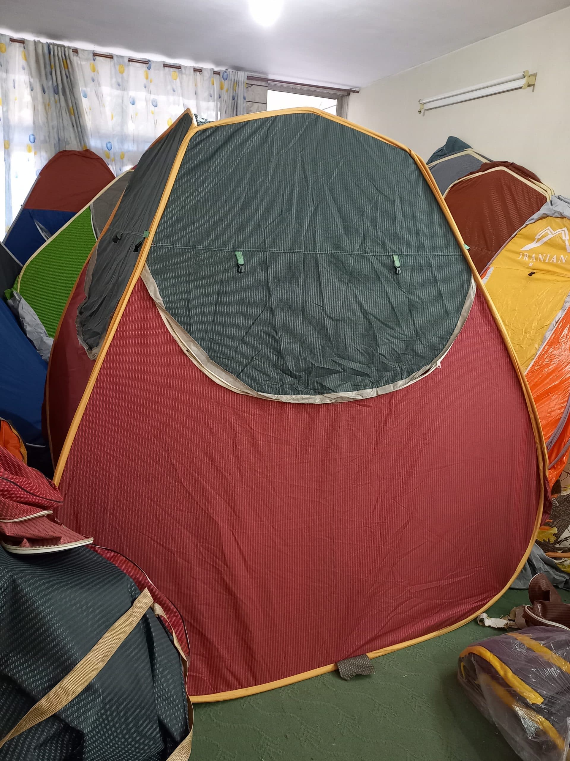 چادر مسافرتی ضد آب ۸ نفره مکعبی کلبه ای (سقف عریض) جنس برنو برزنتی (تک درب)