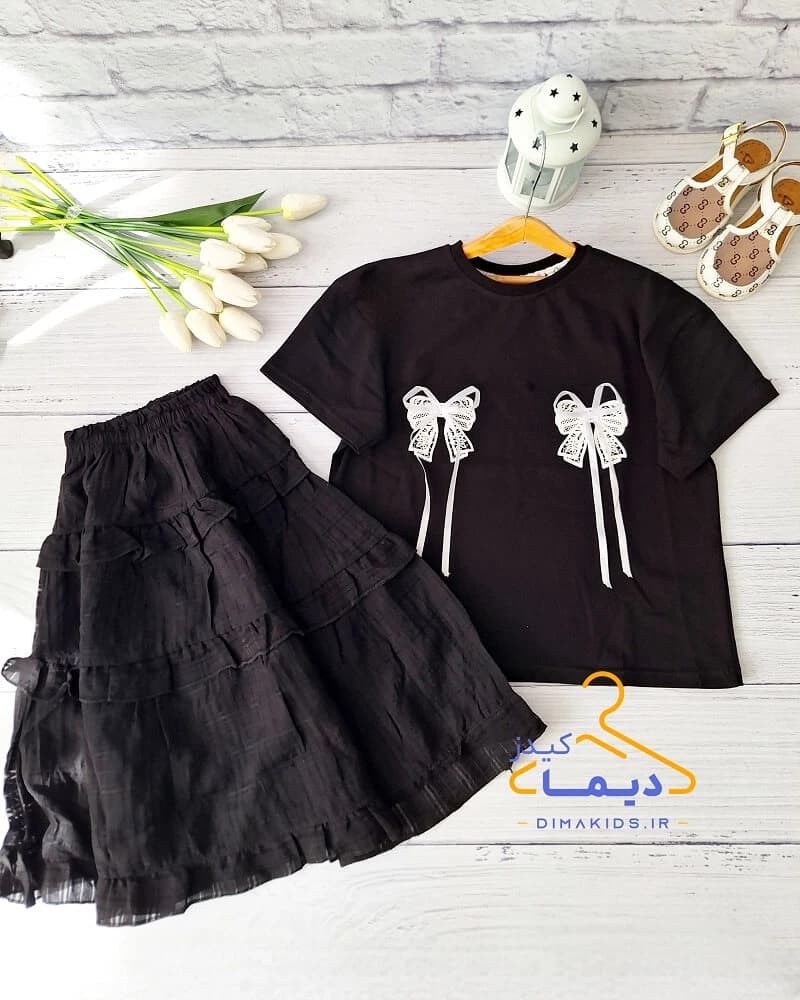 ست تیشرت و دامن مشکی طرح پاپیون سفید