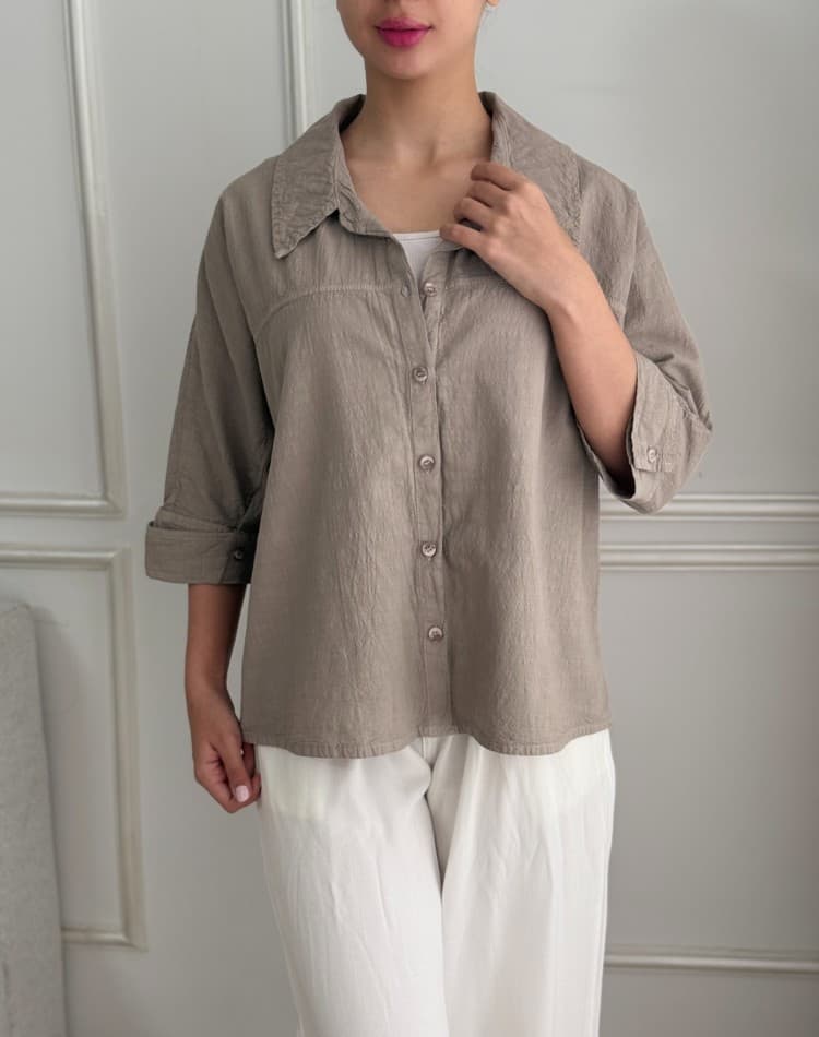 شومیز پفکی آستین دکمه دار ترانه