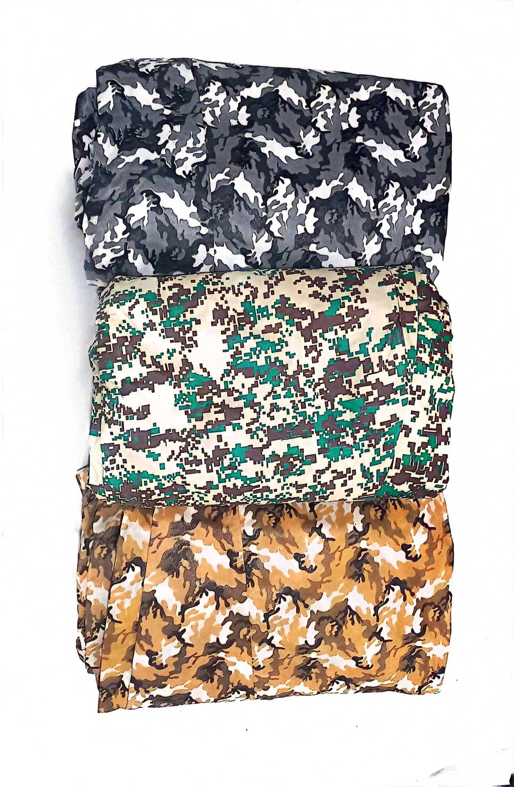 کاور موتور سیکلت چریکی ( ارتشی یا پلنگی ) جنس تفلون مخصوص انواع موتورسیکلت با سایز کوچک (چهار فصل ، ضد آب و مقاوم به آفتاب)(ارسال رایگان)