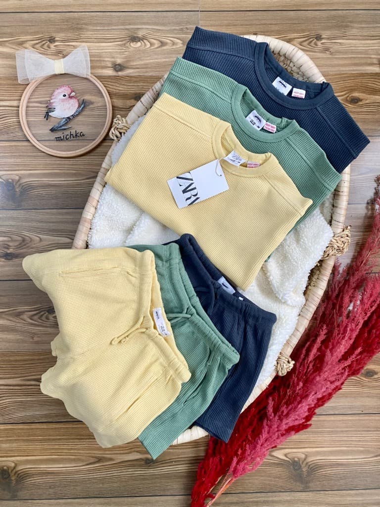 ست پسرانه بیسکوییتی Zara