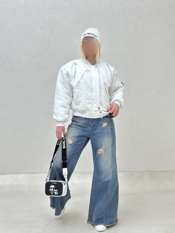 کاپشن آستین present