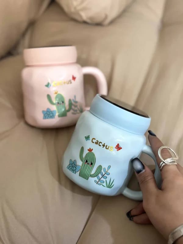 ماگ در آیینه ای