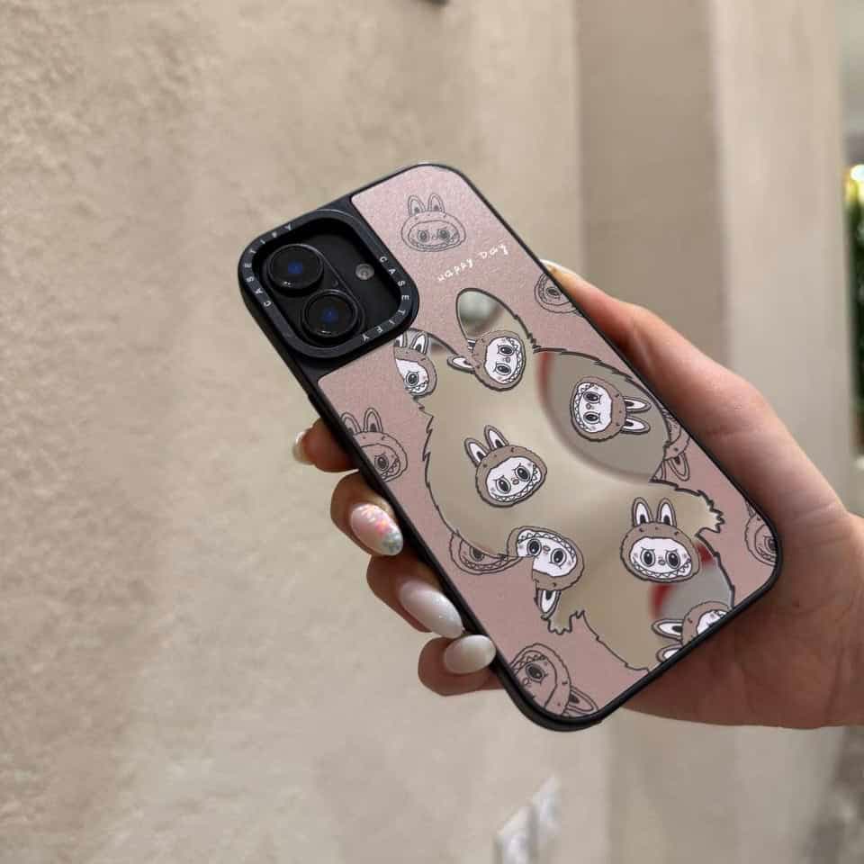 قاب آیفون لبوبو طرح لبخند (happy labubu)