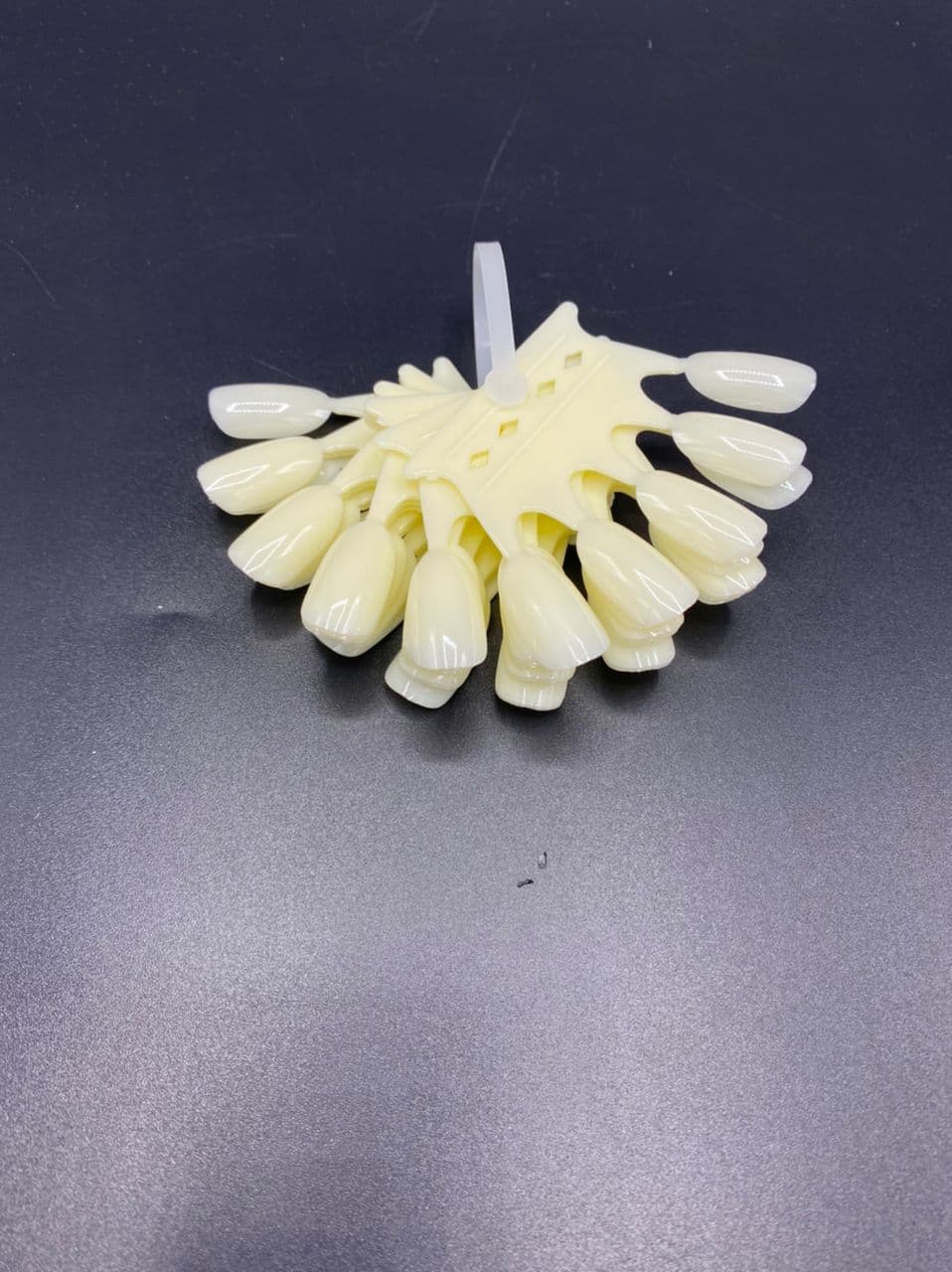 پالت طراحی ناخن طرح تاجی بسته 50 عددی