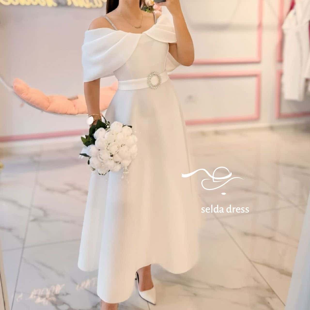 لباس مجلسی سفید مناسب عقد محضری ۱۹۴۵