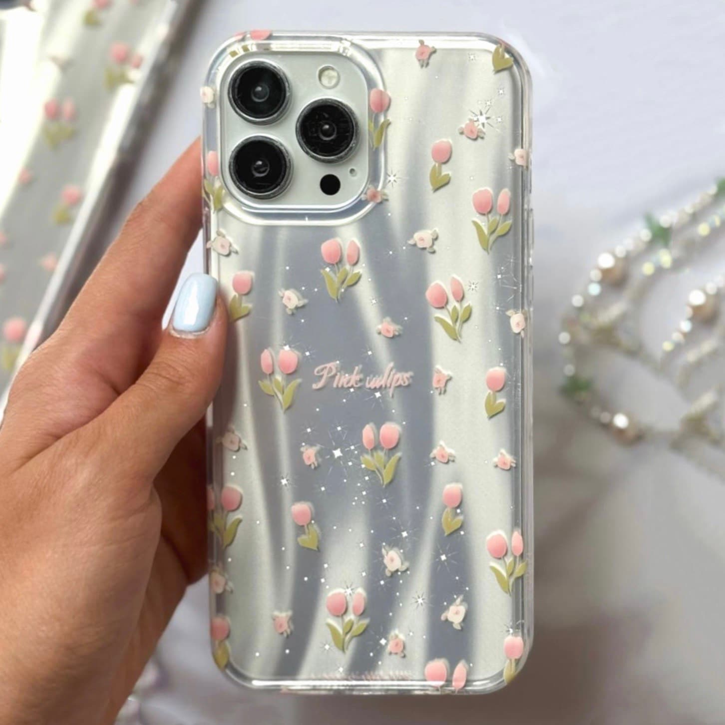 قاب لاله های طلایی کهکشانی