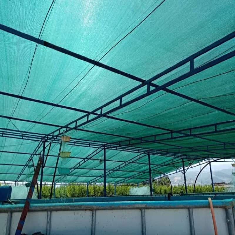 شید سایبان 80درصد 8 در 4 متر دور دوزی شده همراه با حلقه نصب