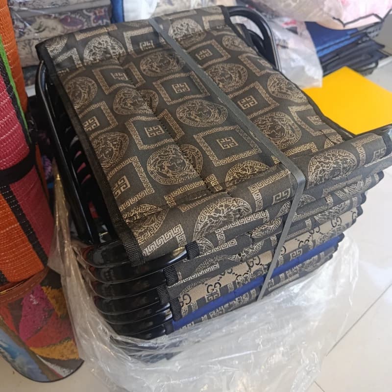 صندلی سفری تاشو فوم دار ضربدری پایه بلند (پس کرایه)