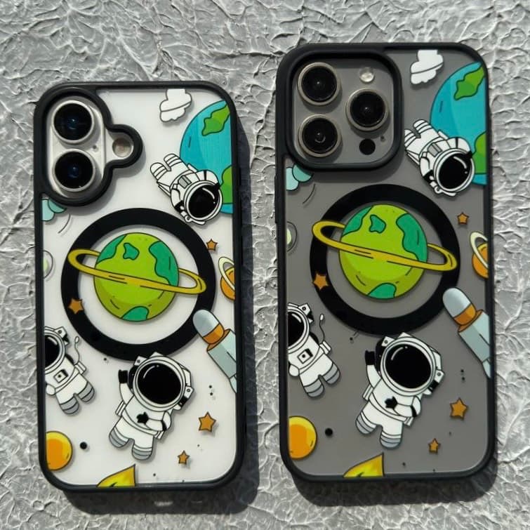 قاب مگ سیف دور مشکی فضانورد و سیاره