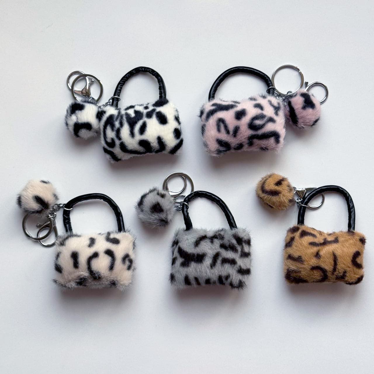 آویز طرح کیف پلنگی