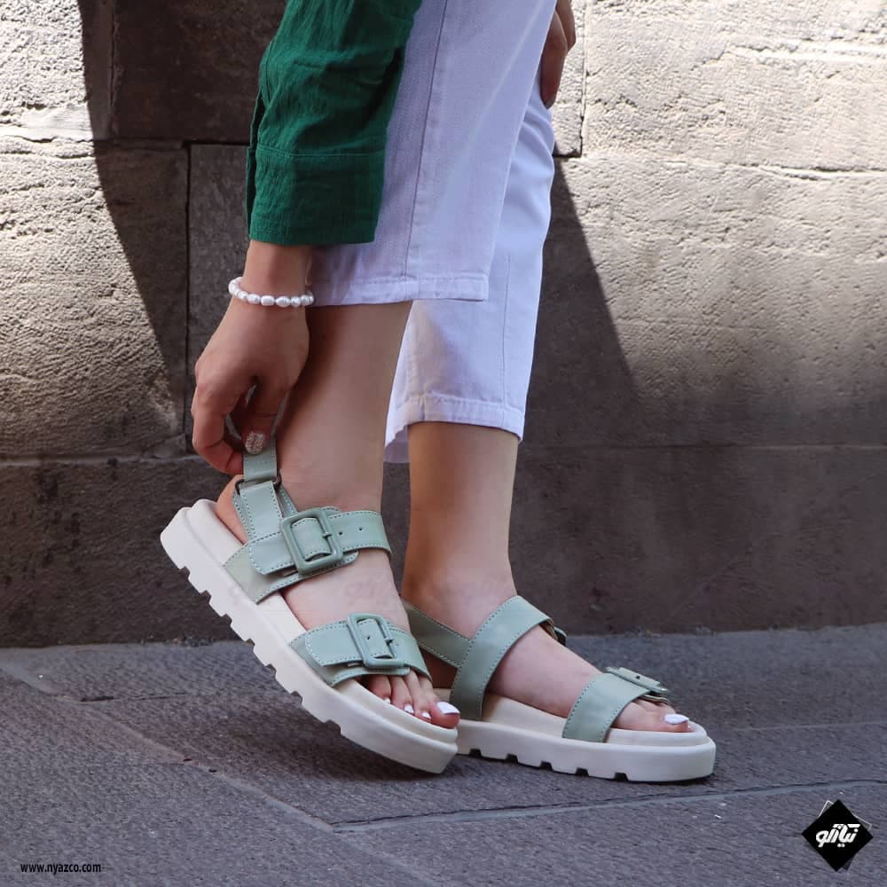 صندل دخترانه ترلان کد G700