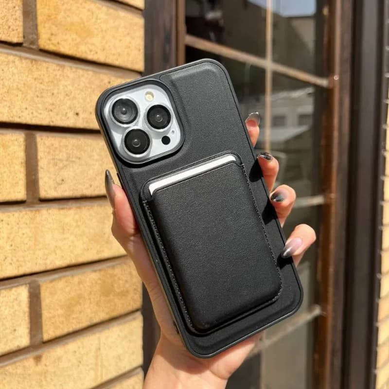 گارد گوشی چرم آیفون با ولت مگ سیف ساپورت