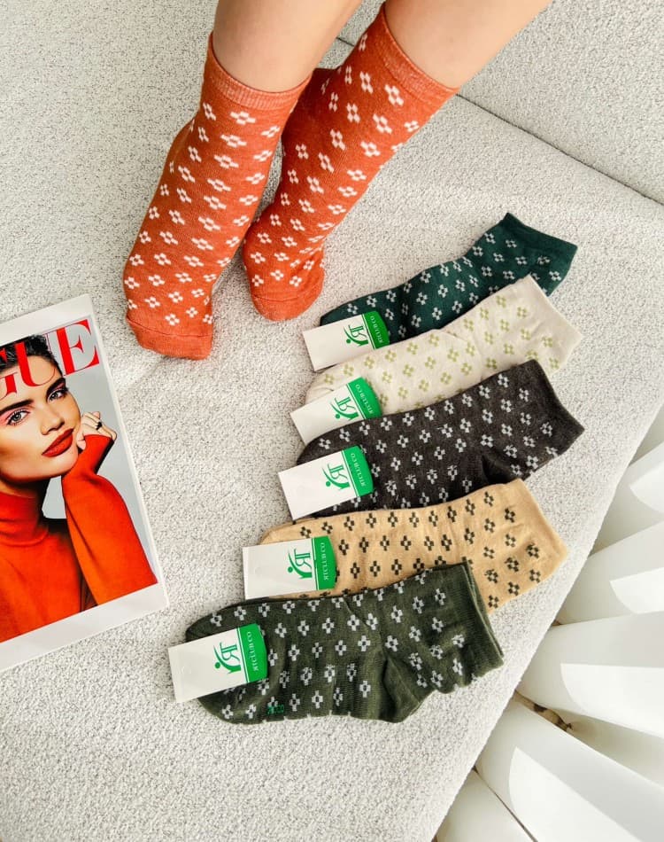 جوراب دخترانه طرحدار