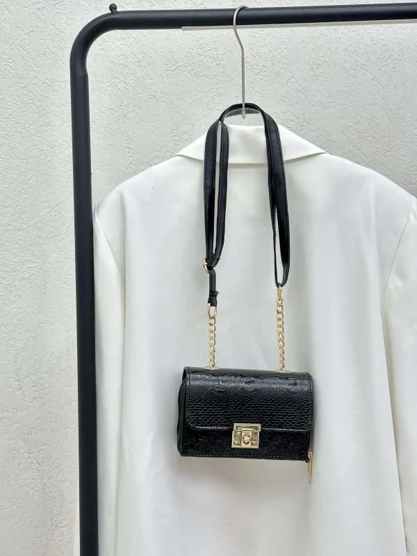 کیف فلزی chonel