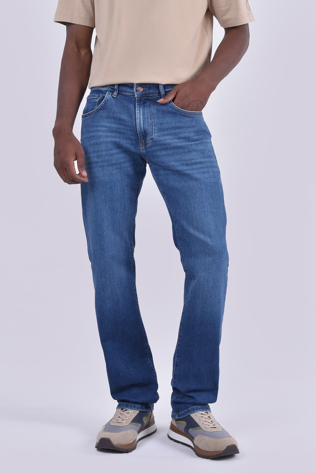 شلوار جین رگولار