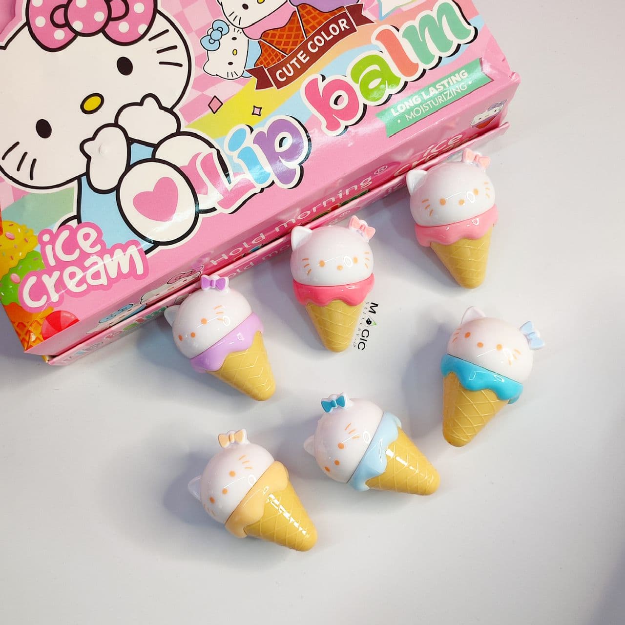 بالم لب هلو کیتی طرح بستنی قیفی
