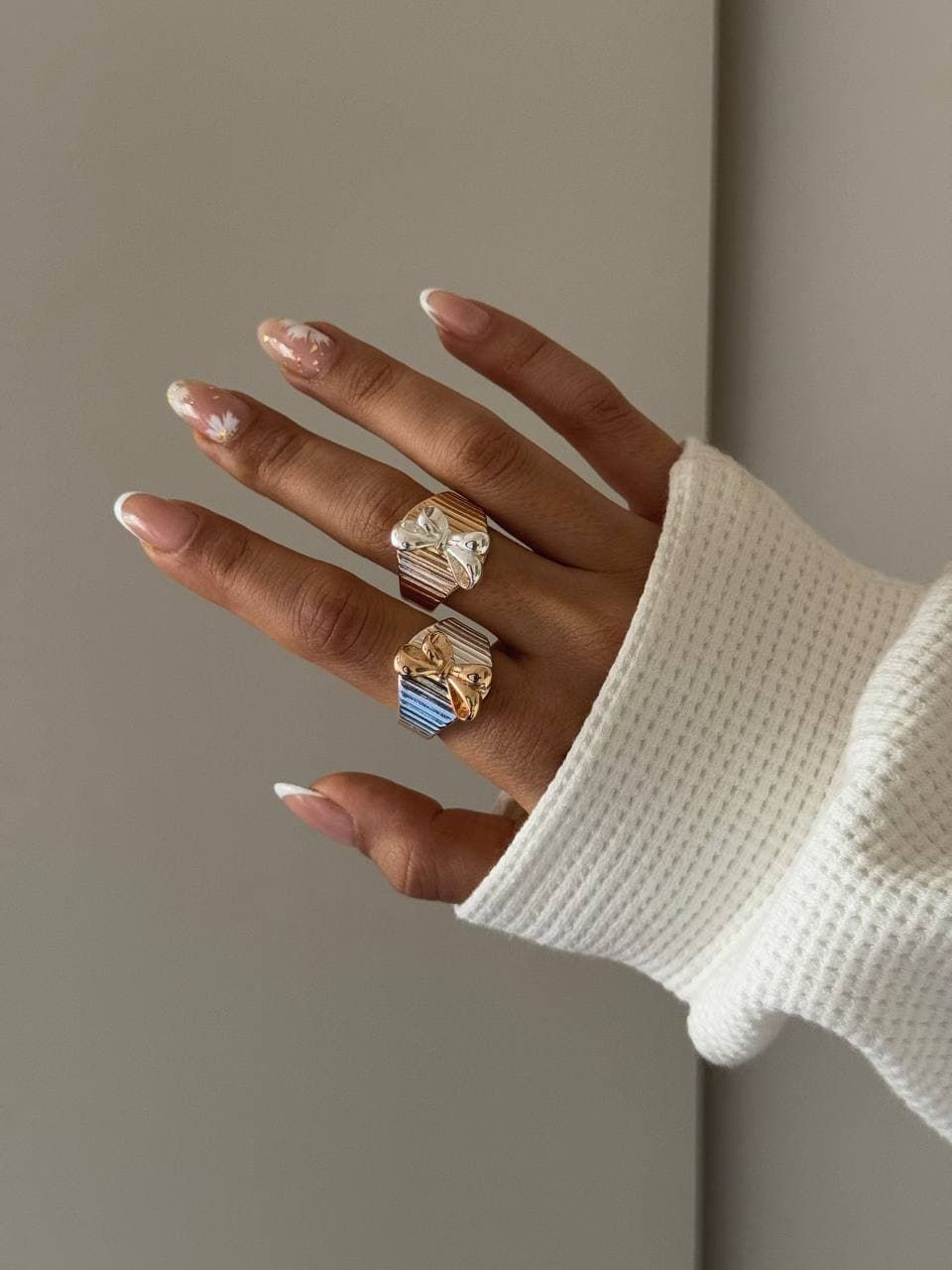 انگشتر پاپیون ۸