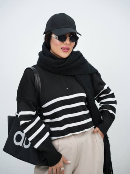 بلوز نیم زیپ 6 خط وینولا کد6351