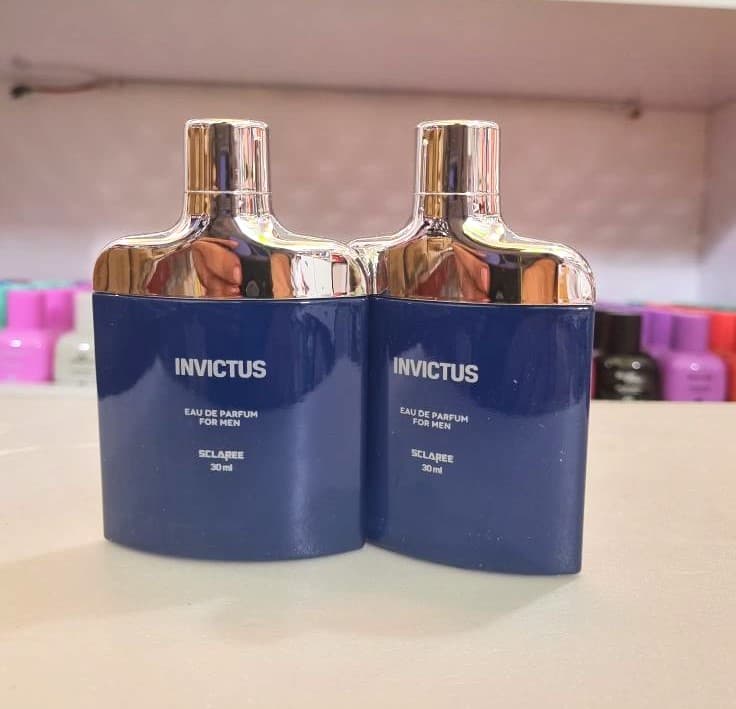عطر جیبی مردانه اسکلاره مدل Invictus حجم 30 میلی لیتر